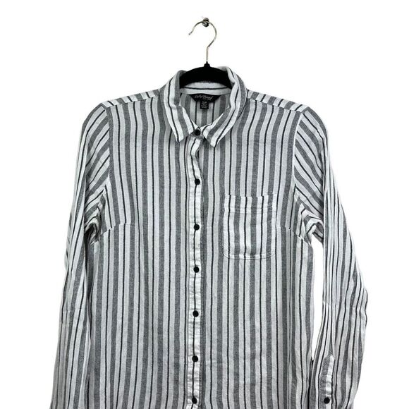 Lucky Brand‎ Womens Shirt Button Up Hi Low Hem Chambray Back Grey White Size S/P - Picture 2 of 5